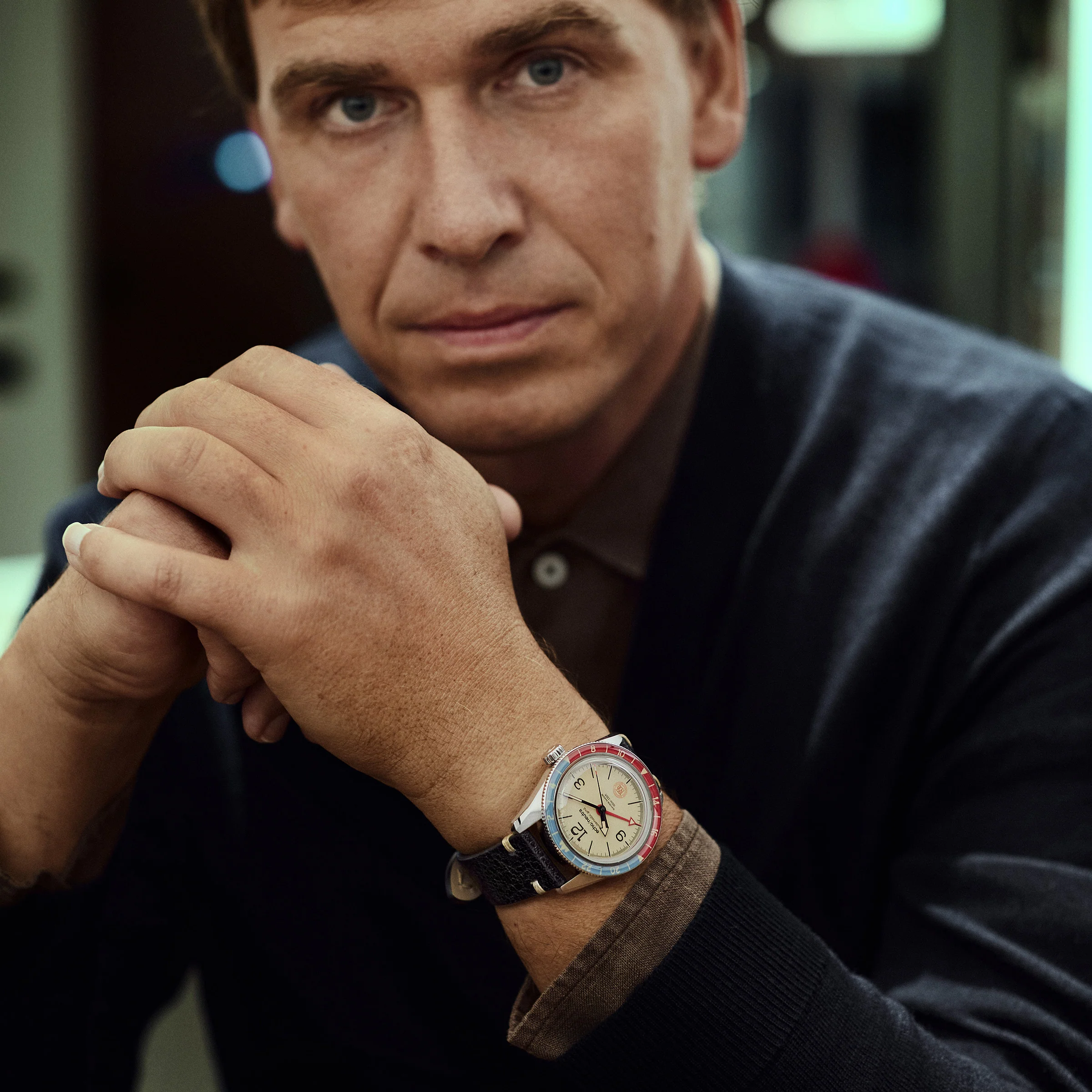 1956 GMT KHAKI - Image 4